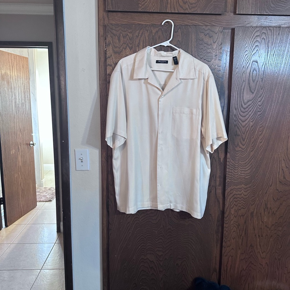 Cubavera Men's Light Cream Button Down Shirt